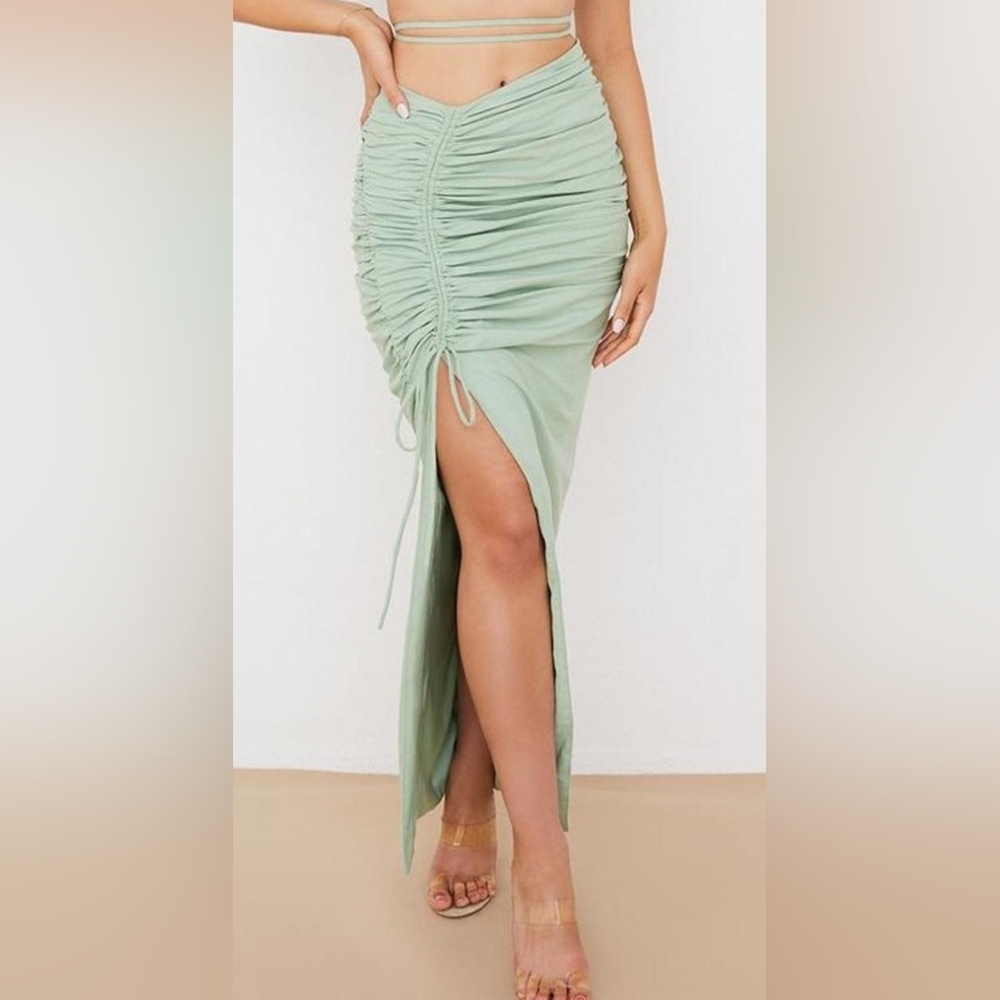 House of CB Green Ruched Maxi Skirt Size Small